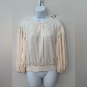 NWT Express Balloon Sleeve Blouse Top 08657308 Size M Cream Off White